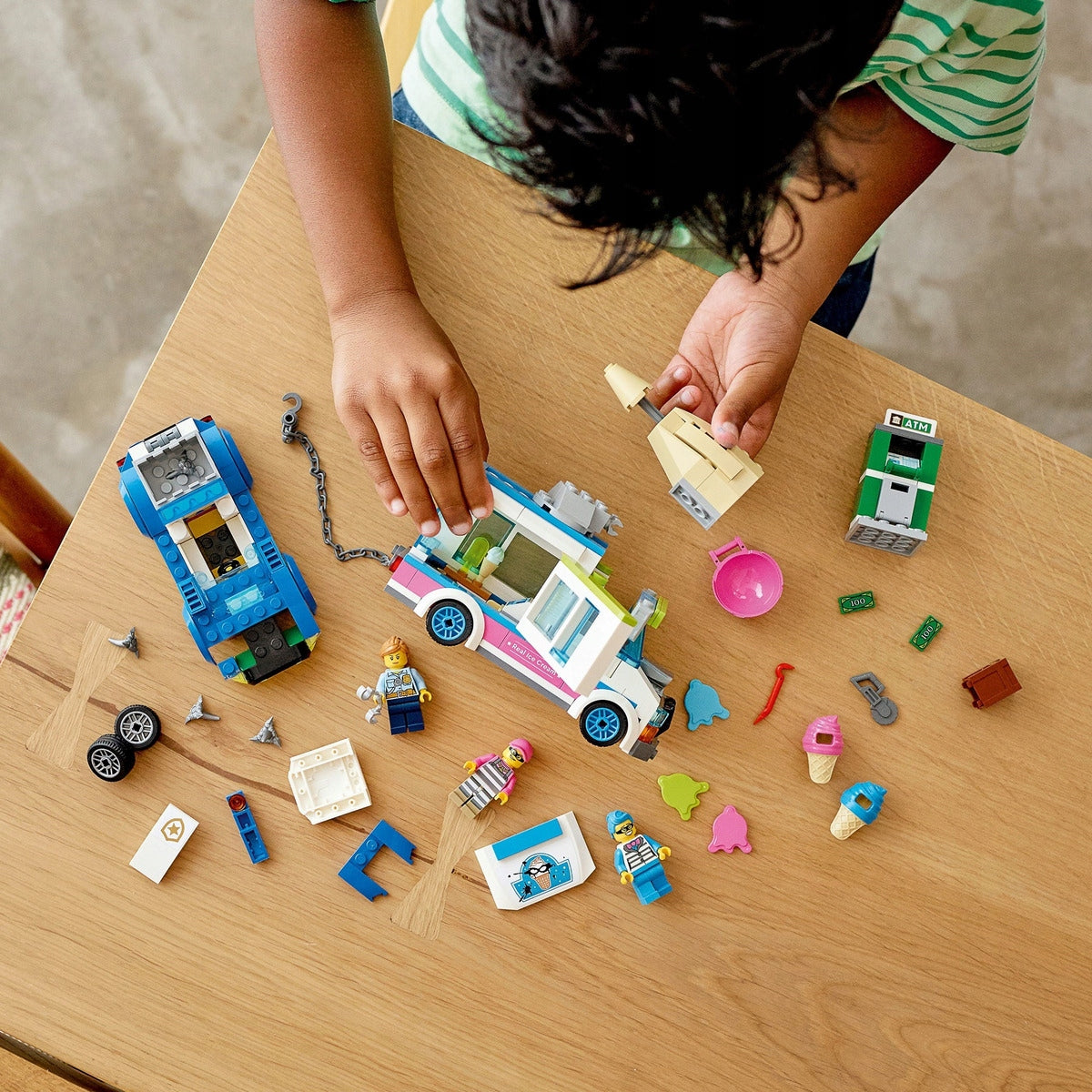 LEGO City Policija un saldējuma furgons 60314