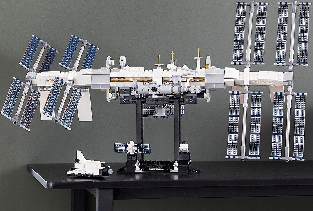 LEGO IDEAS Starptautiskā kosmosa stacija